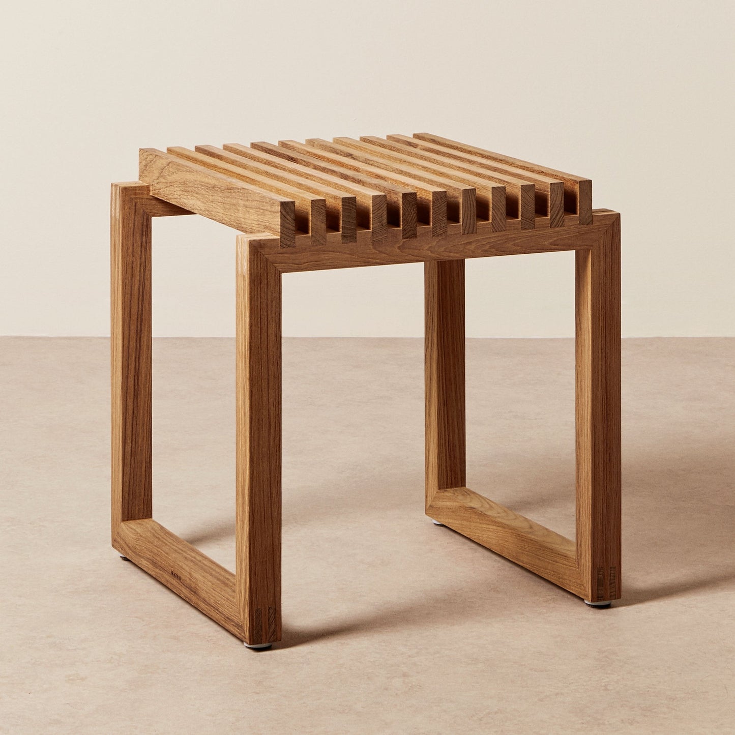 Cutter Stool